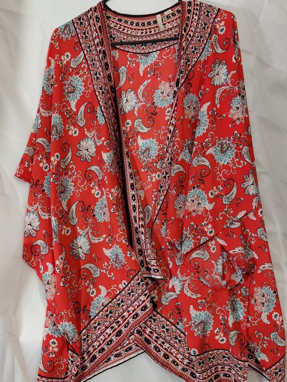 Red Floral Open-Front Women’s Kimono Cape